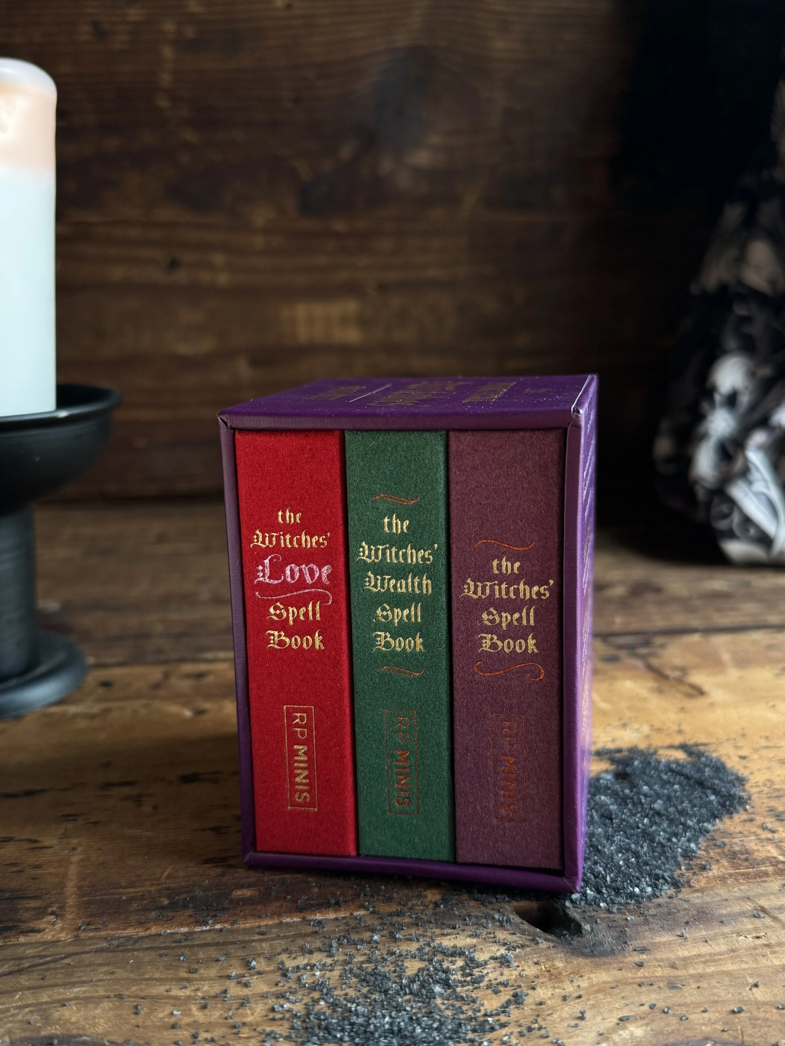 The Practical Witches' Box Set — Sideshow Gallery